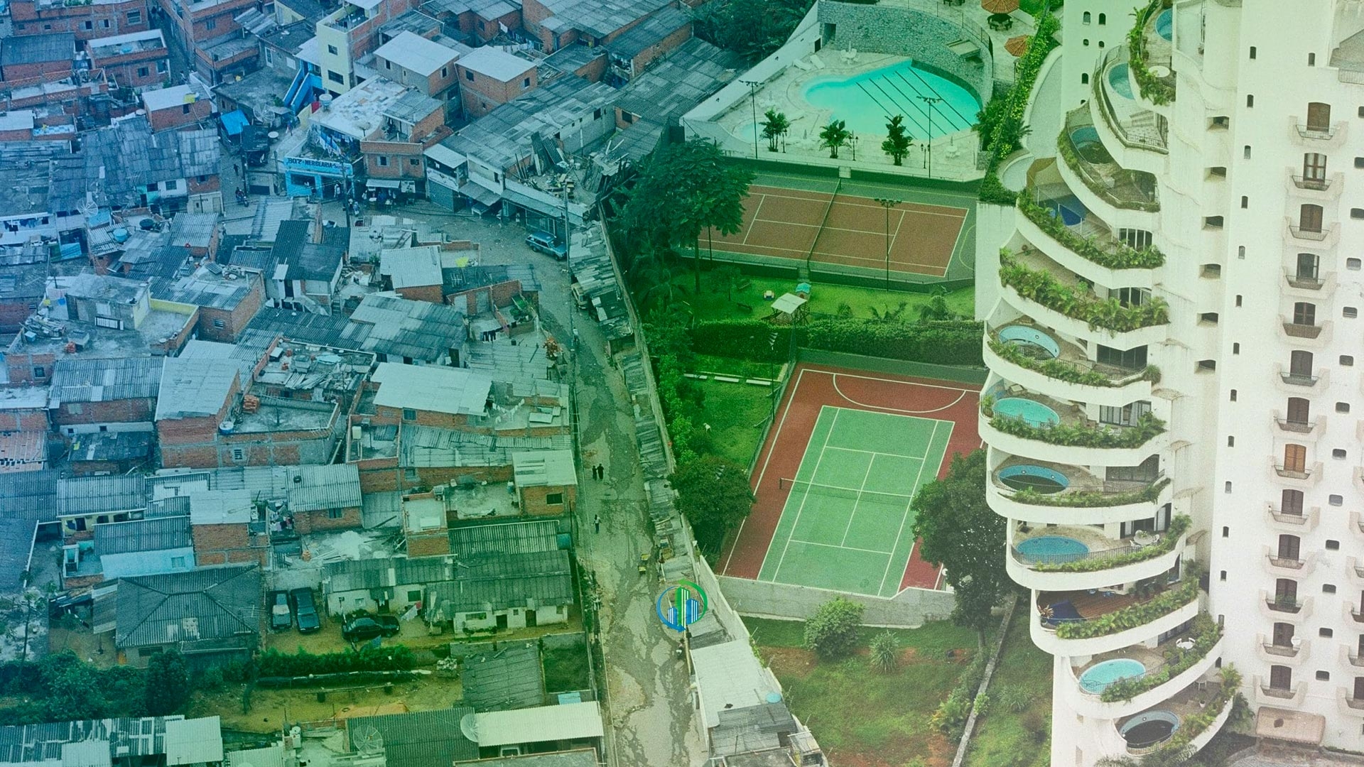 Penthouse: prédio luxuoso viralizado pelo estado de abandono fez parte de novela da Globo